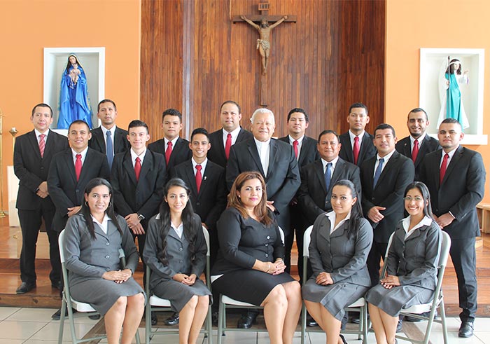 Ministerio de alabanza Dei Verbum en El Salvador